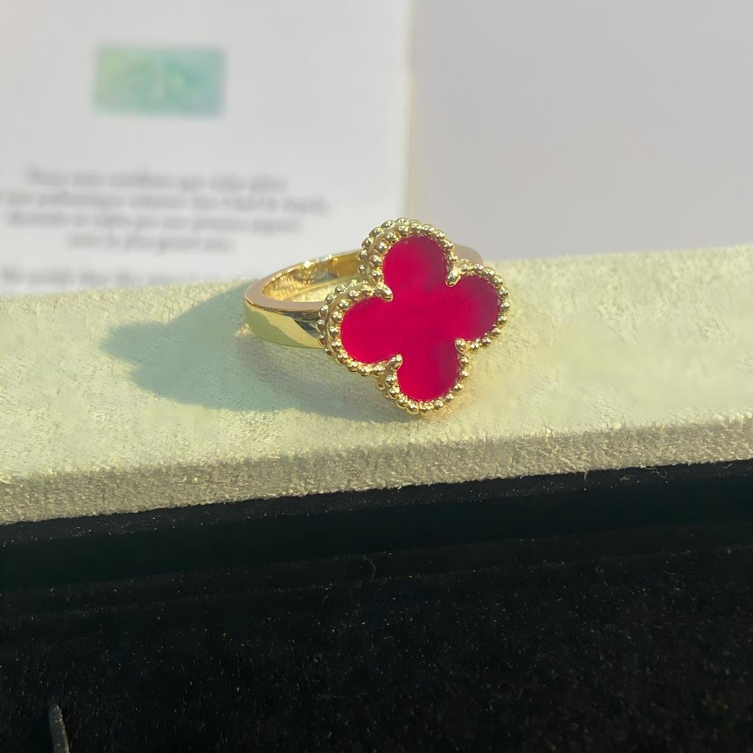 [Elowen]NEW CLOVER PINK ENAMEL RINGS