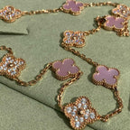 [Elowen jewels ]CLOVER 10-MOTIV-DIAMANT-HALSKETTE MIT ROSA PERLMUTT