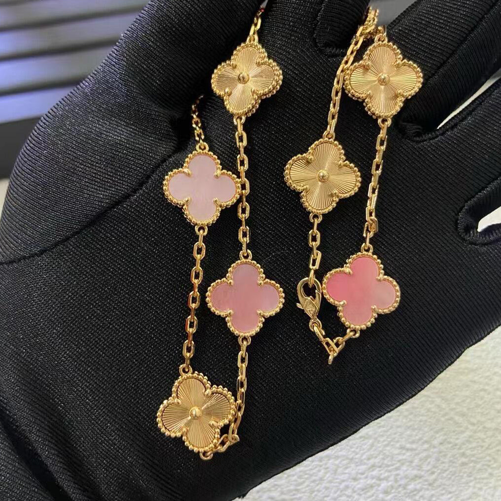 [Elowen jewels ]CLOVER 10 MOTIFS  LASER PINK MOP NECKLACE