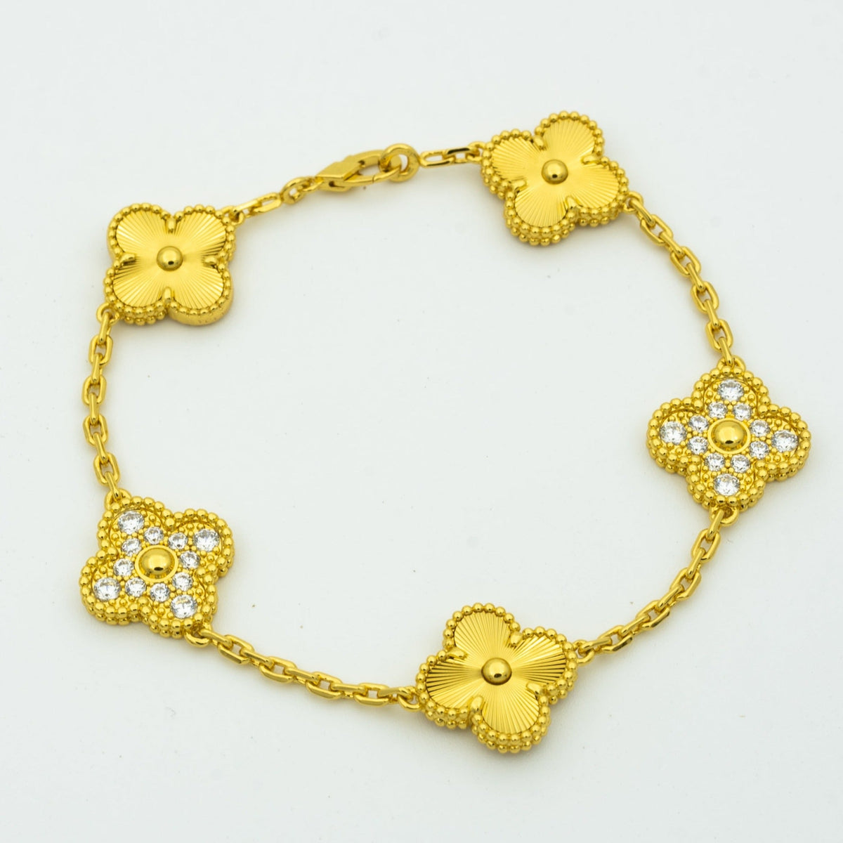 [Elowen jewels ] CLOVER 5 MOTIF LASER BRACELET COLLECTION