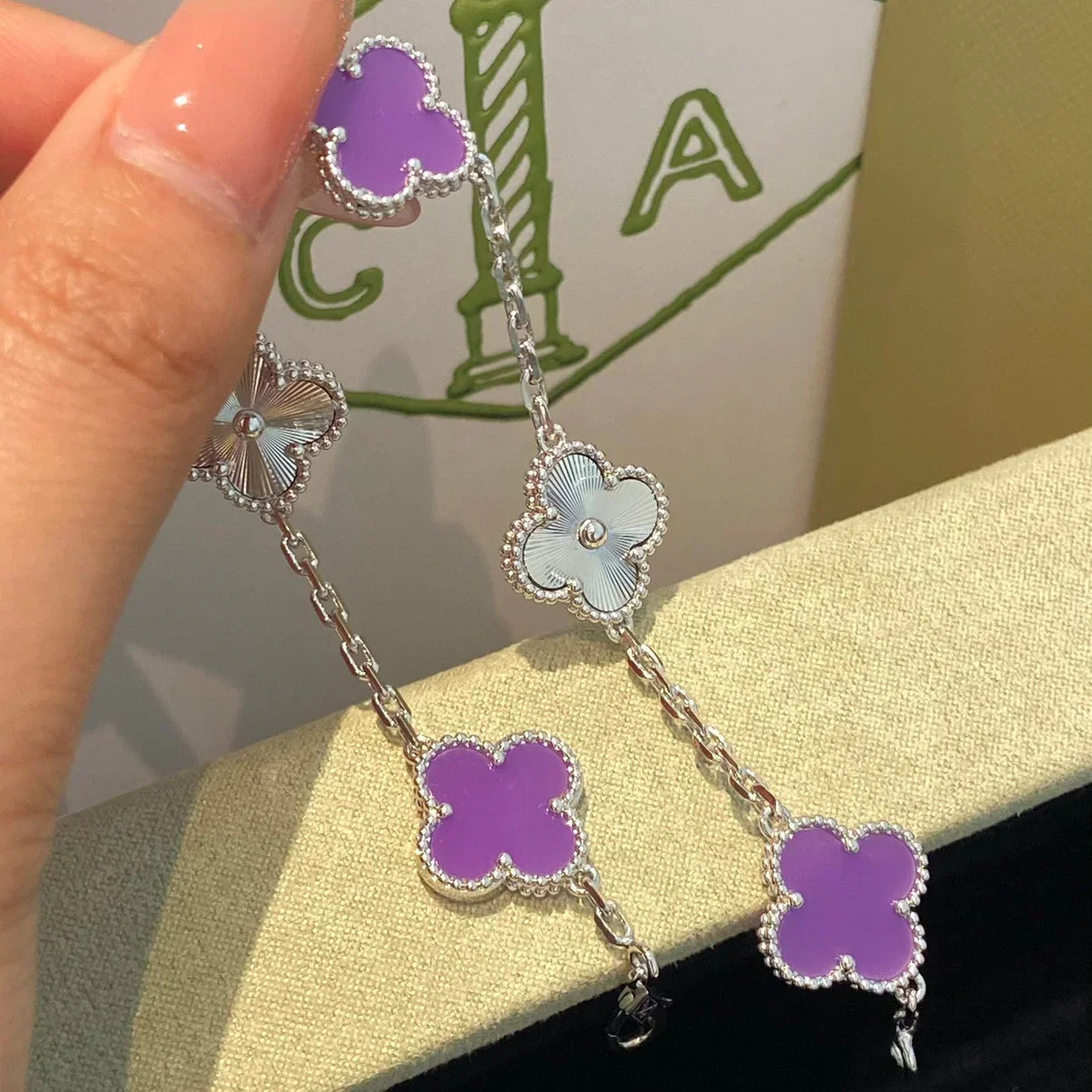 [Elowen Jewels] CLOVER 5 MOTIF VIOLET BRACELET COLLECTION