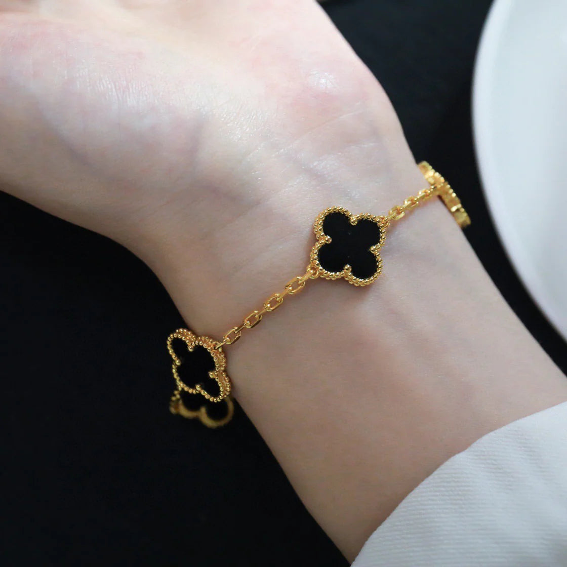 [Elowen jewels ] CLOVER 5 MOTIF ONYXS BRACELET COLLECTION