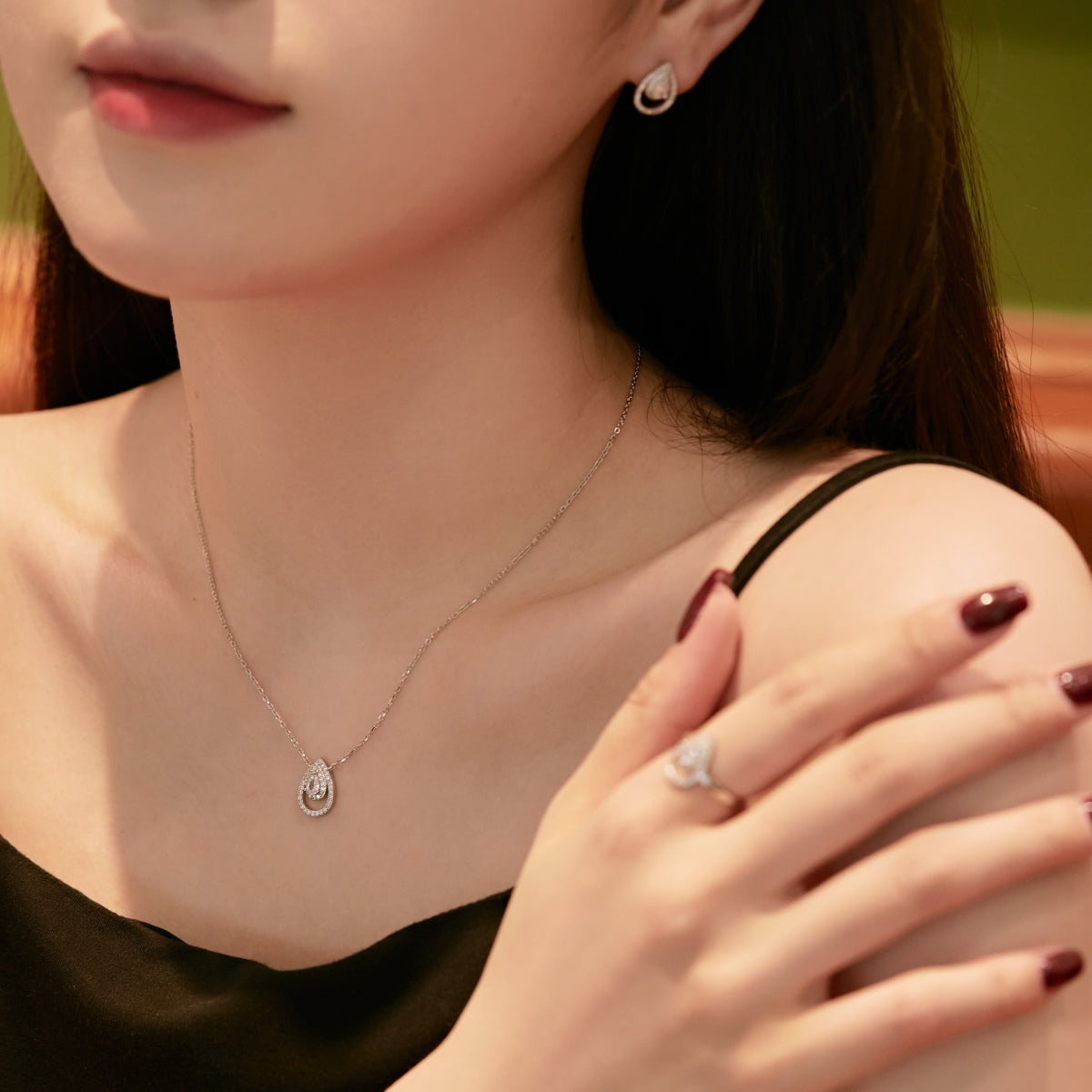 [Elowen Jewels]Sparkling Pear Cut Necklace