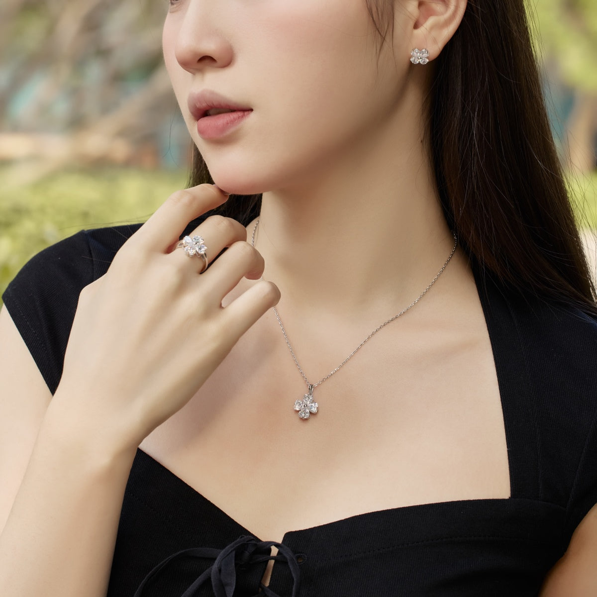 [Elowen Jewels]Heart-shaped Four-Leaf Clover Ball Ring