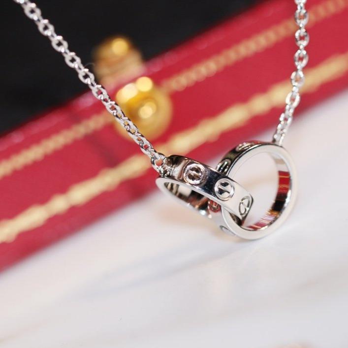{
  "Elowen jewels": "Elowen jewels",
  "LOVE NECKLACE PINK GOLD AND SILVER": "LOVEネックレス ピンクゴールド＆シルバー"
}