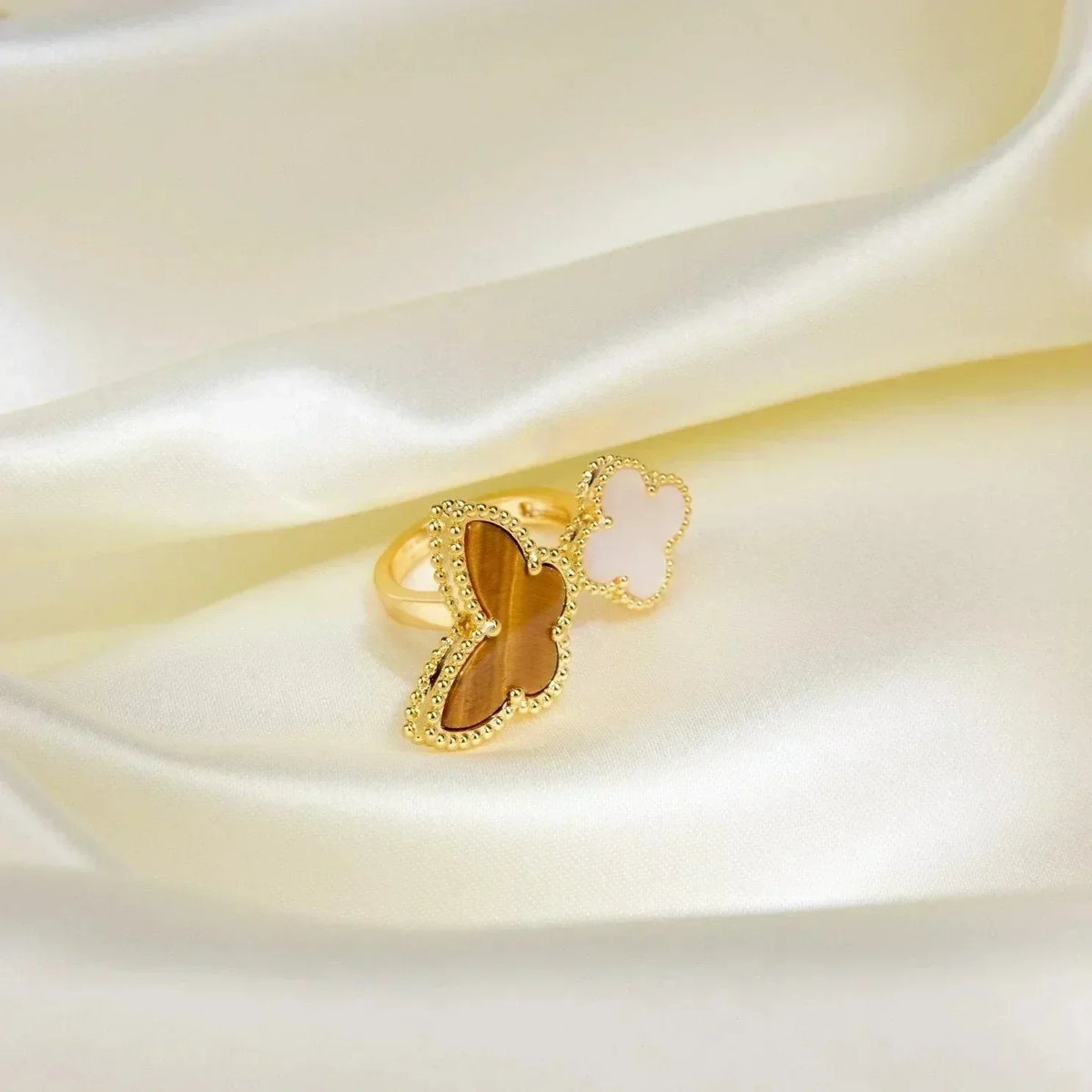 [Elowen jewels ]LUCKY BETWEEN THE FINGER RING