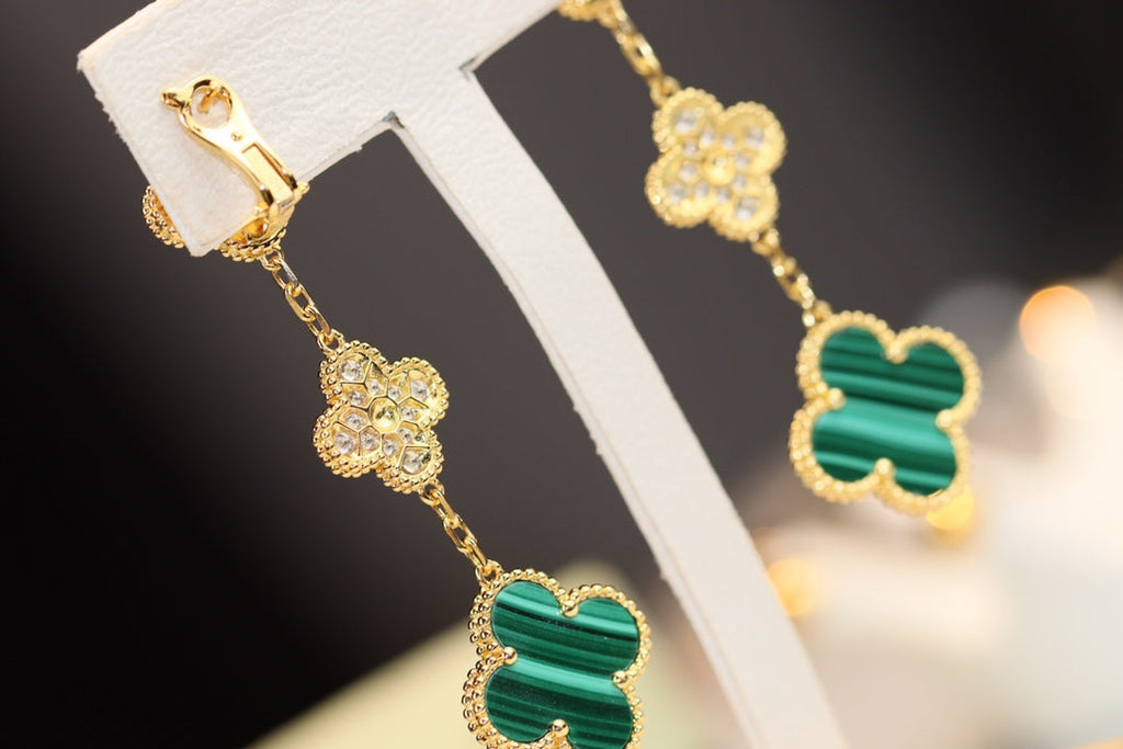 [Elowen Jewels] KLEEBLATT-OHRRINGE GOLD MALACHIT DIAMANT 3 MOTIVE