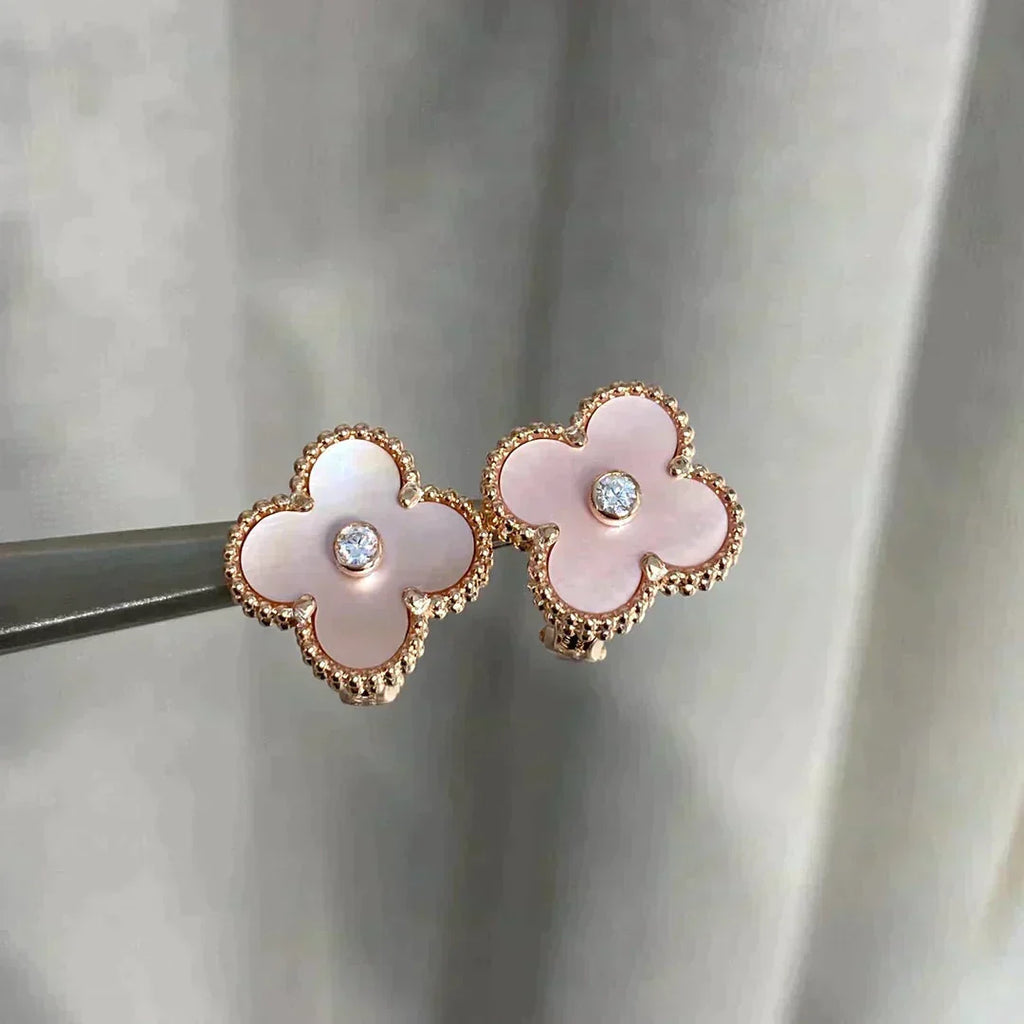 [Elowen jewels] クローバー ミディアム 1モチーフ ピンクMOP ダイヤモンド イヤリング