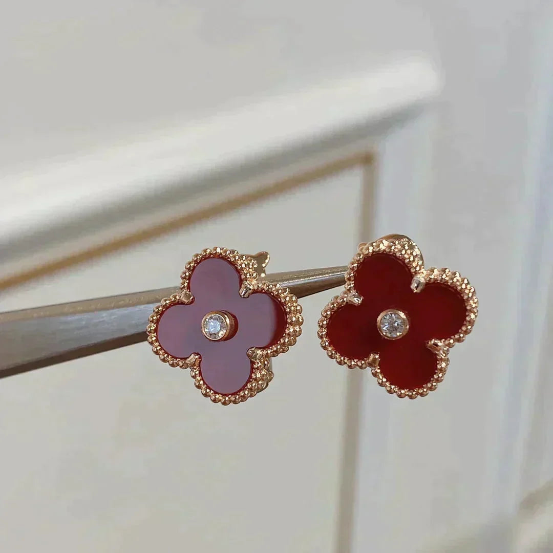[Elowen jewels ]CLOVER MEDIUM 1 MOTIV KARNEOL DIAMANT Ohrringe
