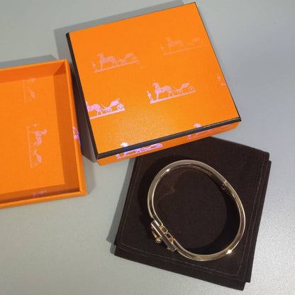 [Elowen Jewels]H RED BRACELET