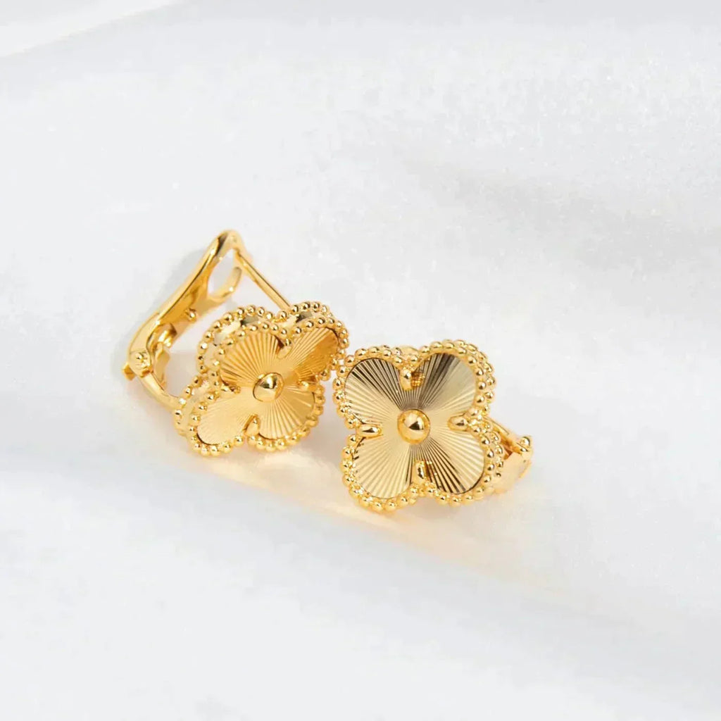[Elowen jewels ]CLOVER MEDIUM 1 MOTIV LASER-OHRRINGE
