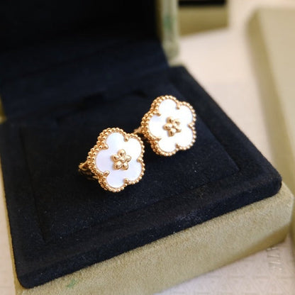 [Elowen Jewels]LUCKY PINK GOLD WHITE MOP EARRINGS