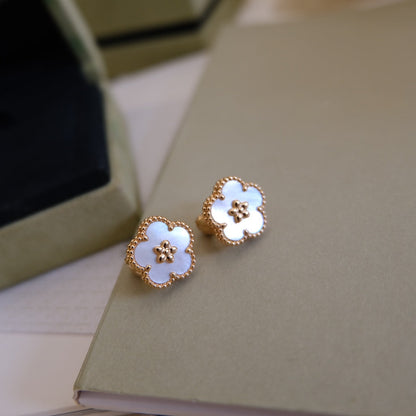 [Elowen Jewels]LUCKY PINK GOLD WHITE MOP EARRINGS