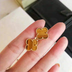 [Elowen jewels ]CLOVER MEDIUM 1 MOTIFS TIGER EYE EARRINGS