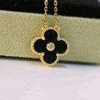 {
"Elowen jewels ": "エローウェン・ジュエルズ",
"CLOVER 15MM DIAMOND ONYX NECKLACE": "クローバー 15mm ダイヤモンド オニキス ネックレス"
}