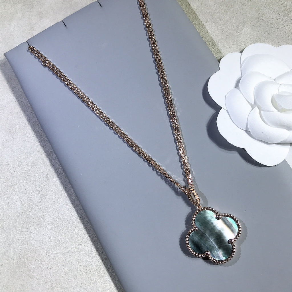 [Elowen jewels ]CLOVER 25MM GOLD DARK MOP BIG CLOVER NECKLACE