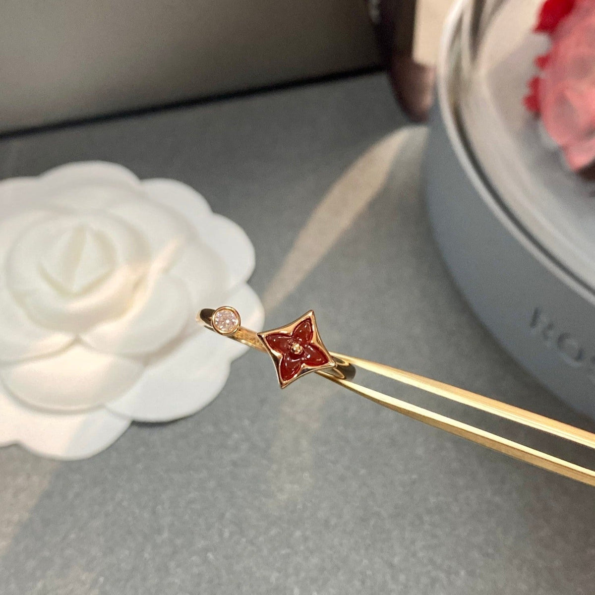 [Elowen jewels ]OFFENER RING STAR 1 DIAMANT