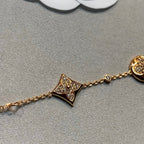 {
  "Elowen jewels ": "Elowen jewels ",
  "STAR AND SUN 4 MOTIFS GOLD DIAMONDS BRACELET": "スター＆サン 4モチーフ ゴールドダイヤモンドブレスレット"
}