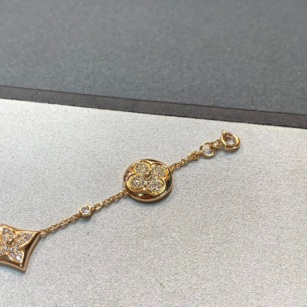 {
  "Elowen jewels ": "Elowen jewels ",
  "STAR AND SUN 4 MOTIFS GOLD DIAMONDS BRACELET": "スター＆サン 4モチーフ ゴールドダイヤモンドブレスレット"
}