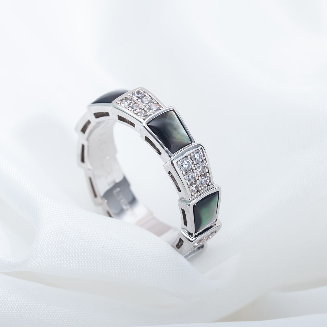 [Elowen Jewels ]SERPENTI RING SILVER DIAMOND BLACK MOP 4MM