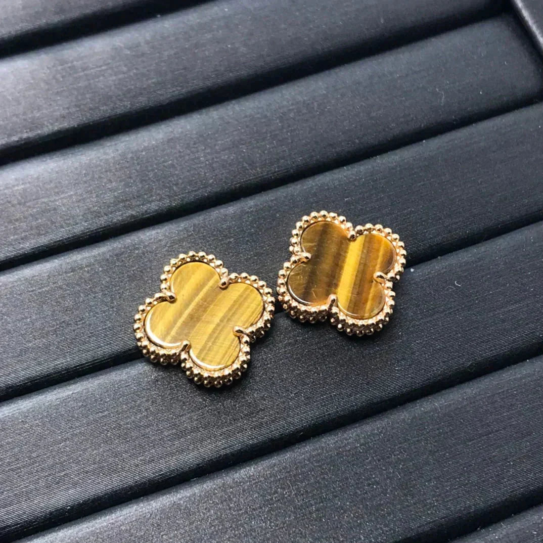 [Elowen jewels ]CLOVER MEDIUM 1 MOTIFS TIGER EYE EARRINGS