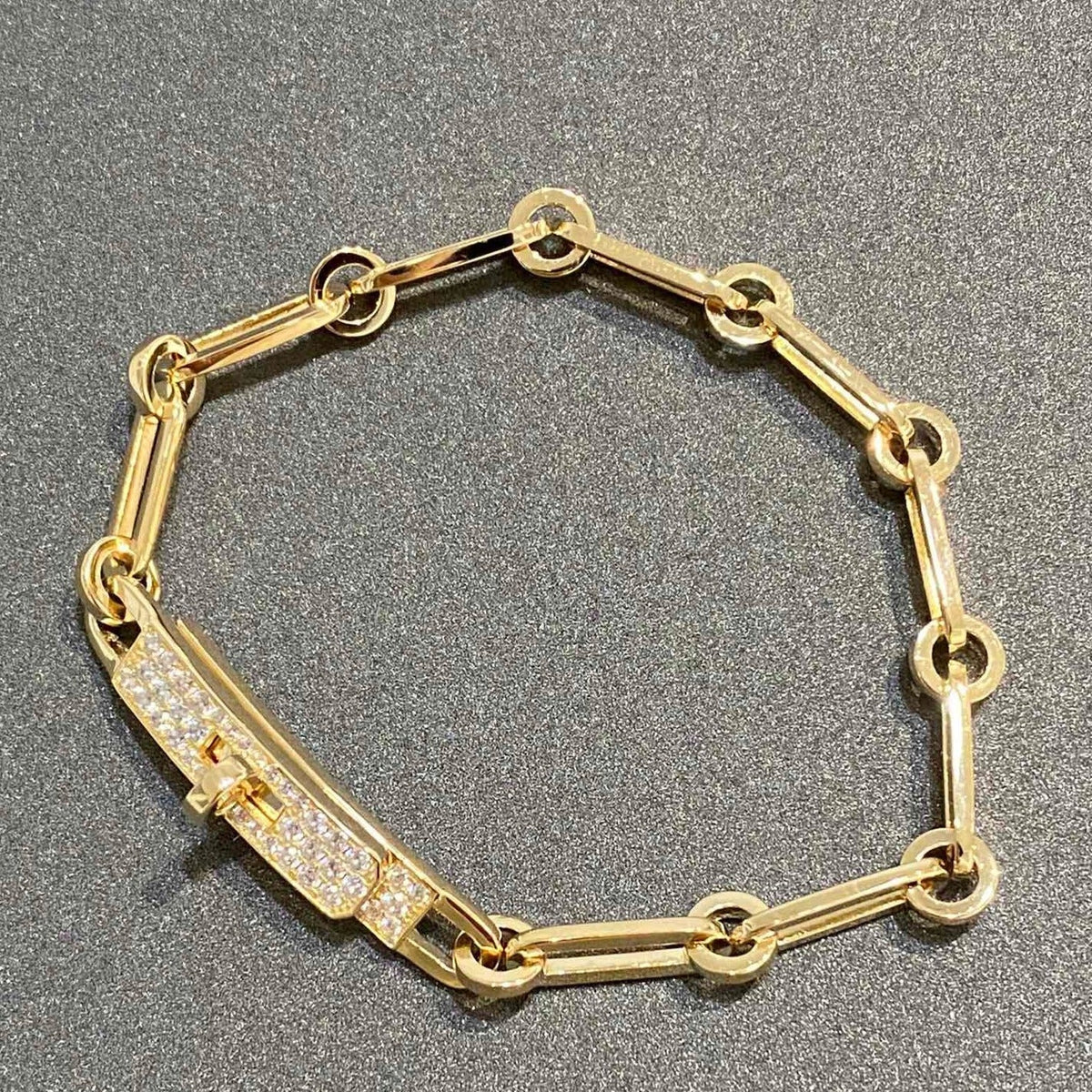 {
  "Elowen jewels": "Elowen Schmuck",
  "CHAINE BRACELET SMALL MODEL DIAMOND": "ARMBANDKETTE KLEINES MODELL DIAMANT"
}