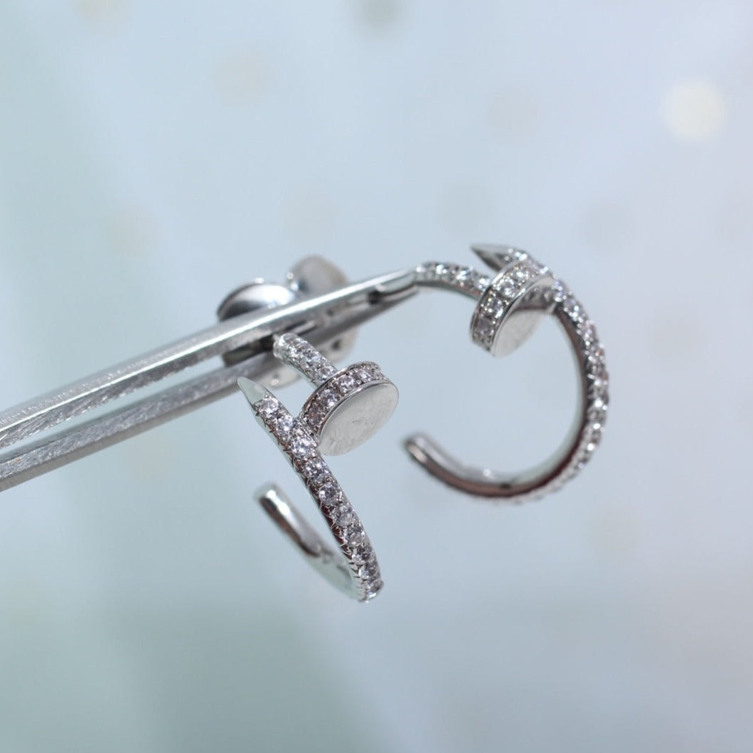 {
  "Elowen jewels": "Elowen jewels",
  "JUSTE EARRINGS 12.75MM SILVER DIAMOND": "JUSTE イヤリング 12.75MM シルバー ダイヤモンド"
}