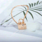 [Elowen jewels ]AMULETTE PEDANT ROSE GOLD NECKLACE