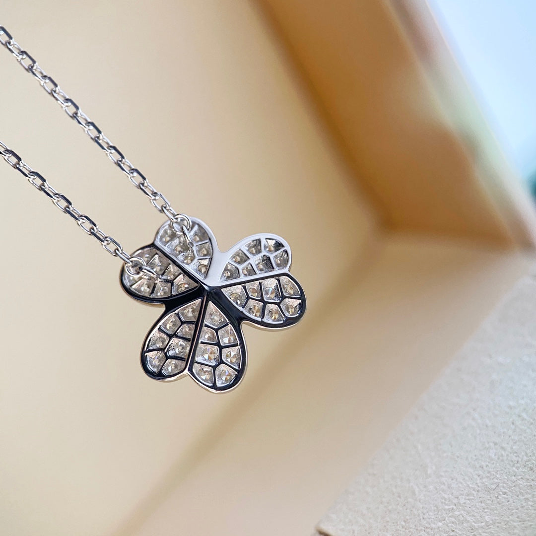 [Elowen jewels ]CLOVER DIAMOND NECKLACE SILVER