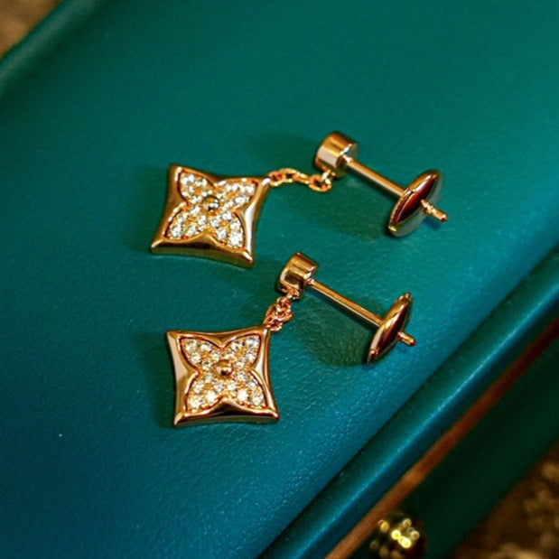 [Elowen jewels ]STAR DIAMONDS EARRINGS GOLD