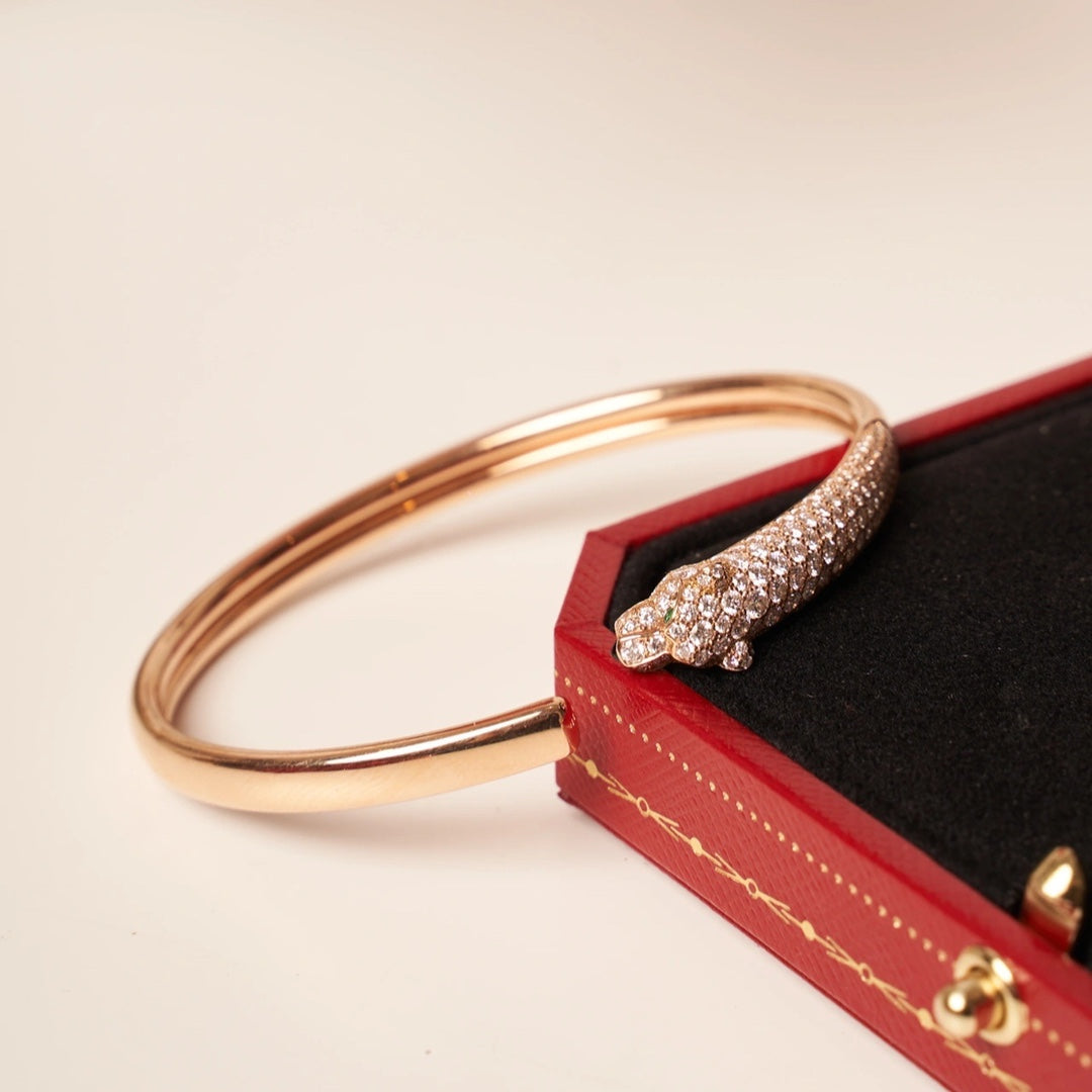 {
  "Elowen jewels": "[Elowen Schmuck]",
  "PANTHERE ROSE GOLD DIAMOND OPEN BRACELET": "PANTHERE ARMBAND OFFEN ROSÉGOLD DIAMANT"
}