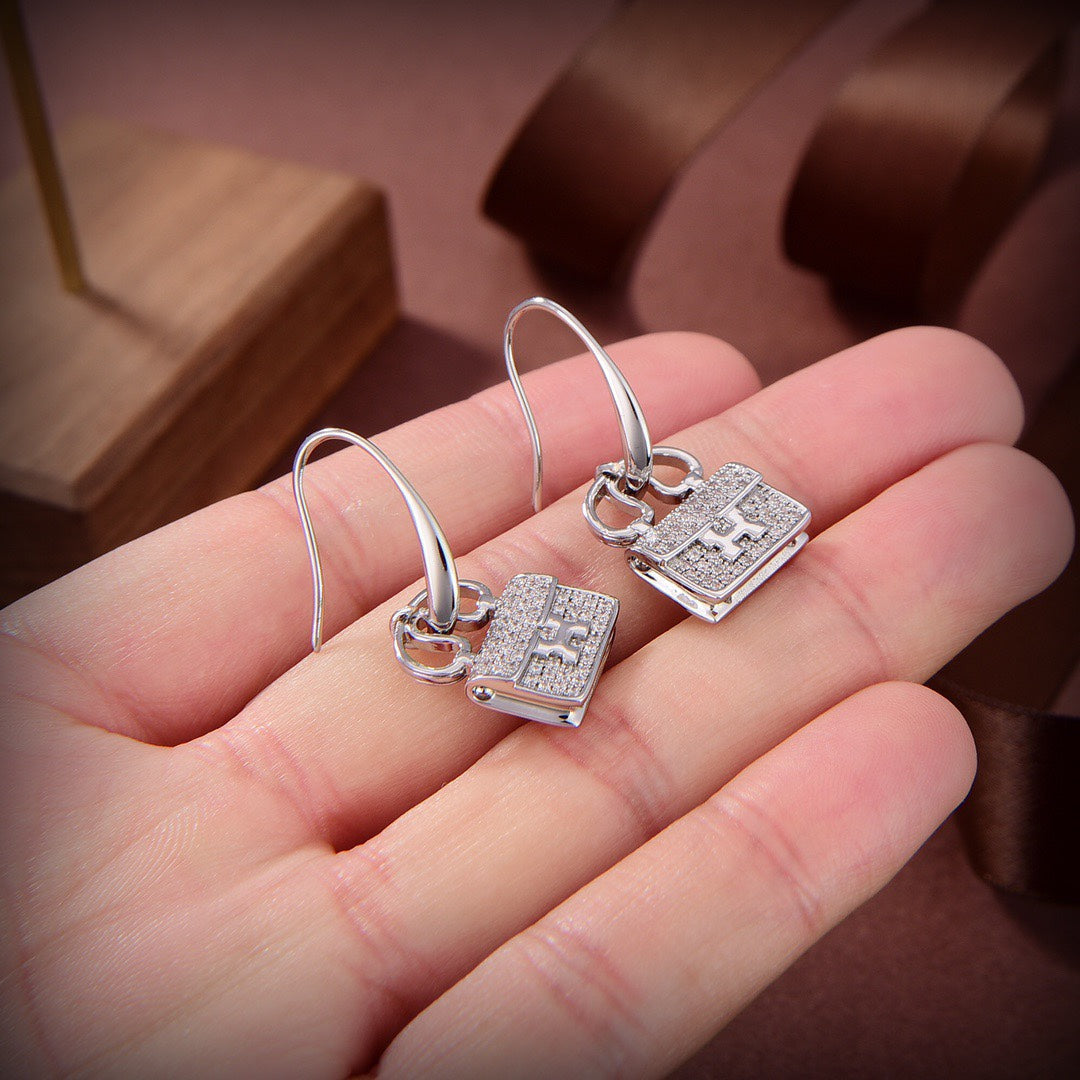 [Elowen jewels ]KELLY DIAMOND EARRINGS
