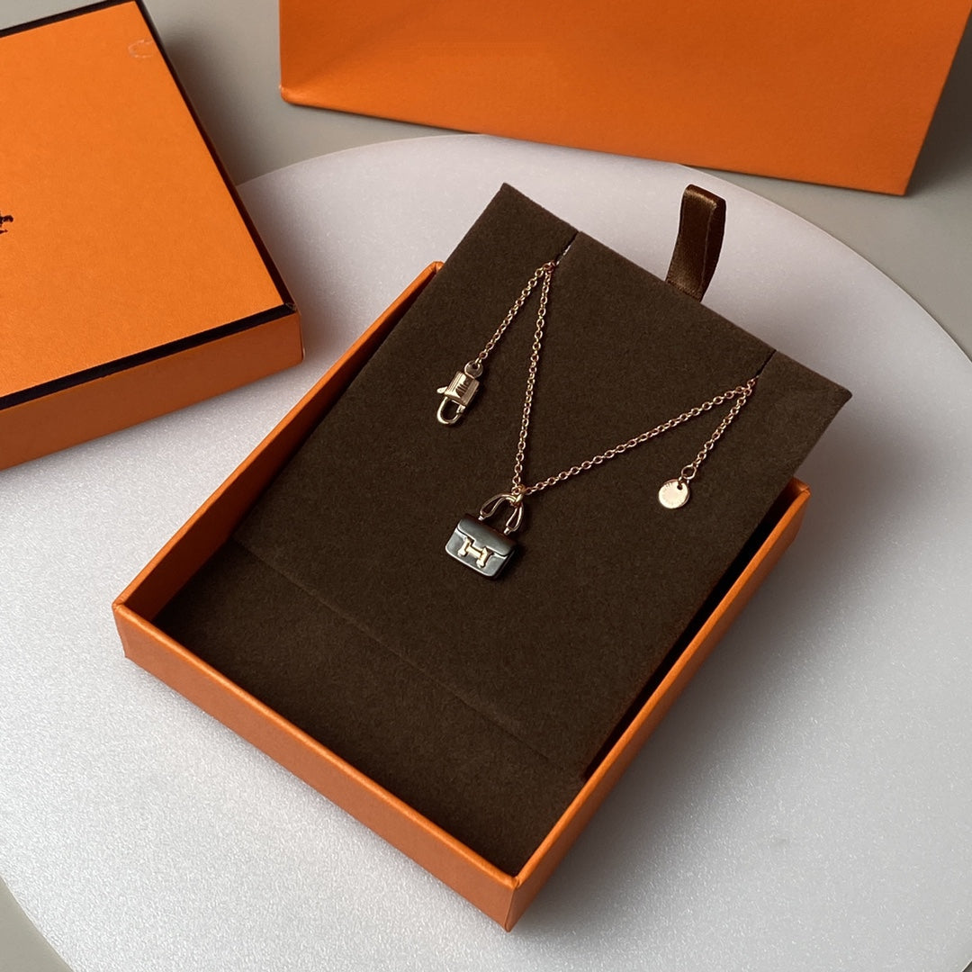 [Elowen jewels ]CONSTANCE SCHWARZER ANHÄNGER ROSÉGOLD-HALSKETTE