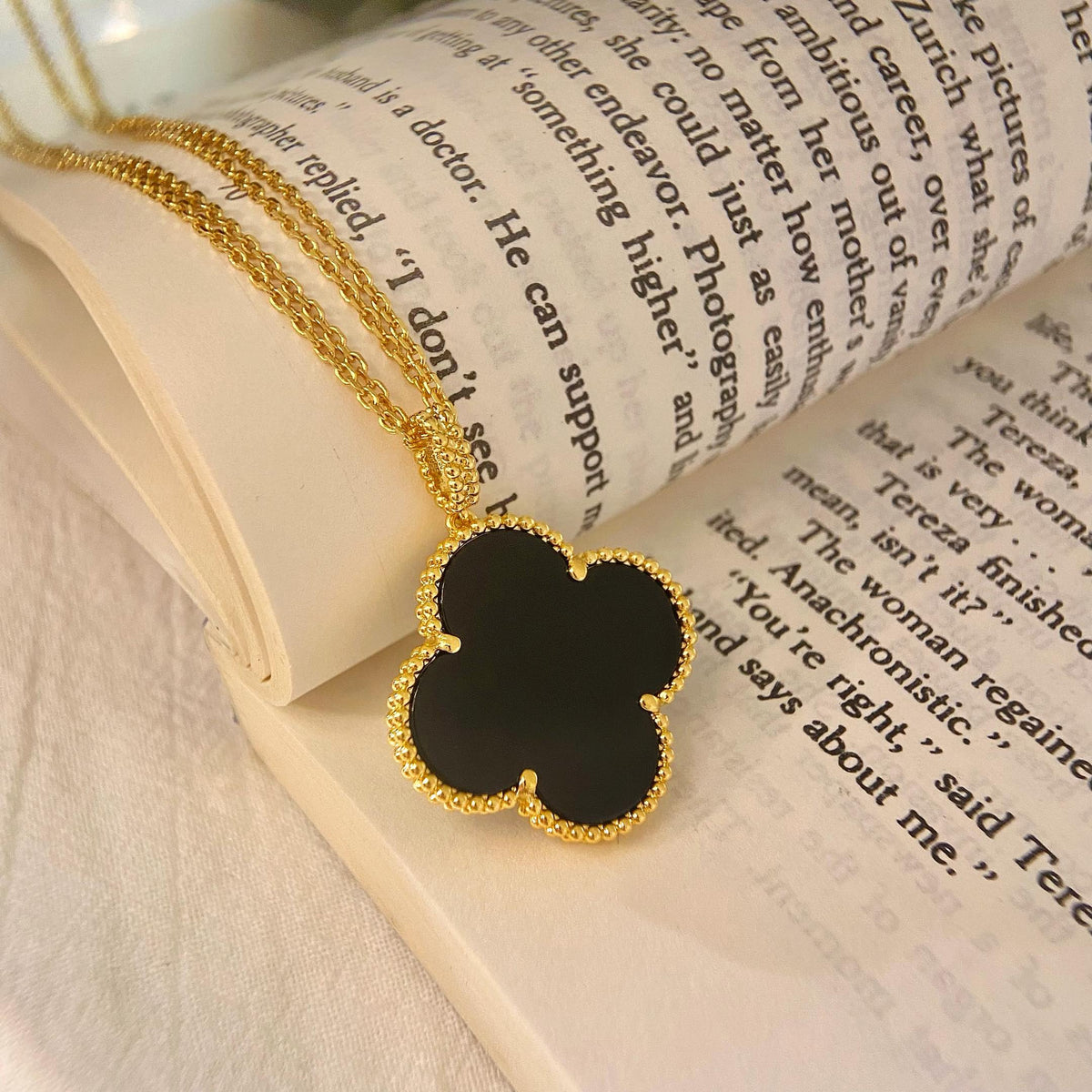 [Elowen jewels ]クローバー 25MM ネックレス ゴールド オニキス