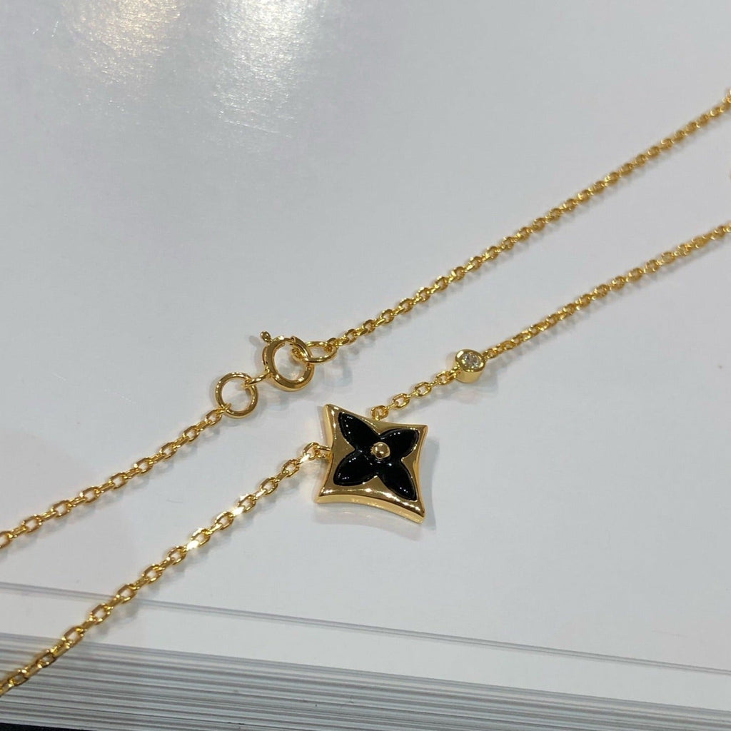 [Elowen jewels ]STAR BLACK MOP NECKLACE