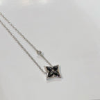 [Elowen jewels ]STAR BLACK MOP NECKLACE