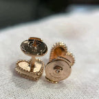 [Elowen jewels ]HEART CARNELIAN STUD EARRINGS