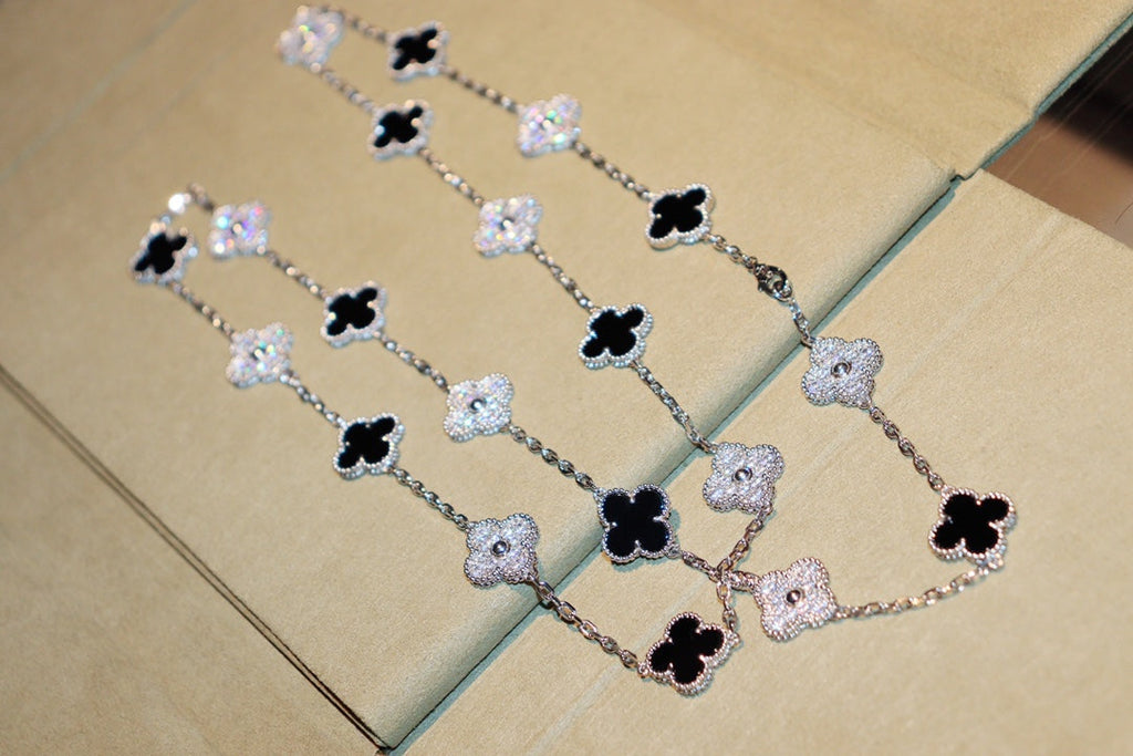 [Elowen jewels ]CLOVER 20 MOTIVE ONYX DIAMANT SILBER