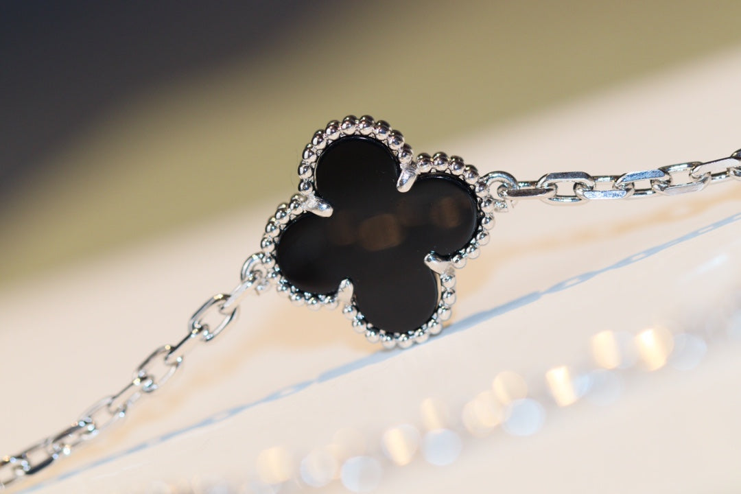 [Elowen jewels ]CLOVER 20 MOTIVE ONYX DIAMANT SILBER