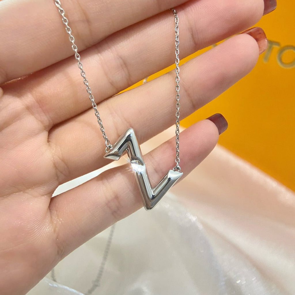 [Elowen jewels ]VOLTE HALSKETTE UPSIDE DOWN