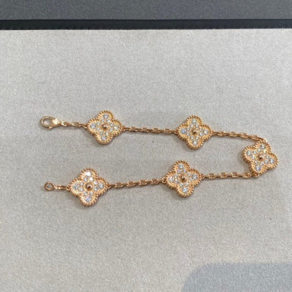 [Elowen jewels ] CLOVER 5 MOTIF FULL DIAMOND BRACELET COLLECTION