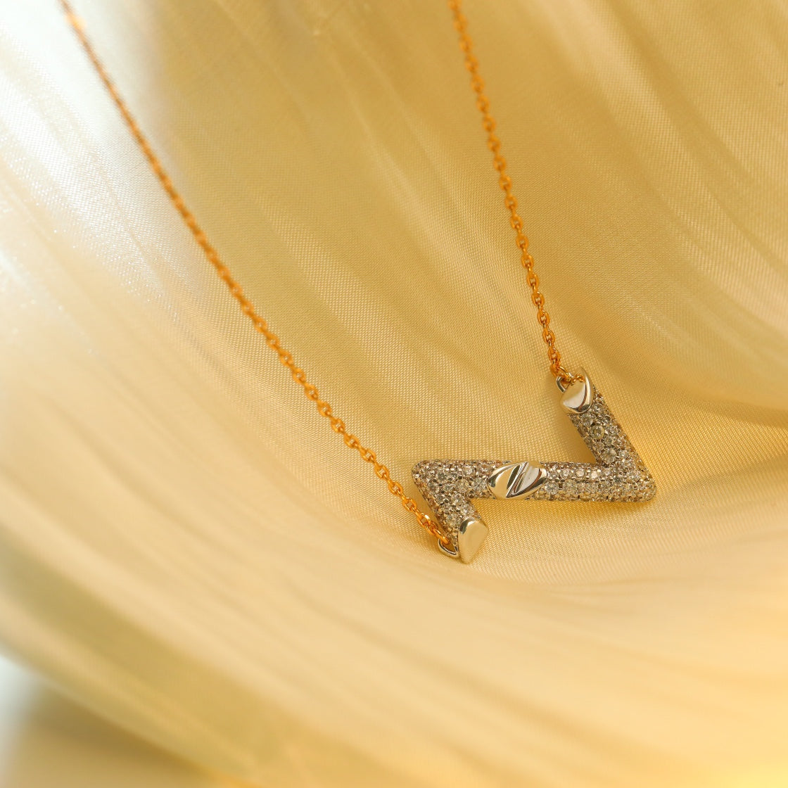 [Elowen jewels ]VOLT SILVER DIAMOND PEDANT NECKLACE