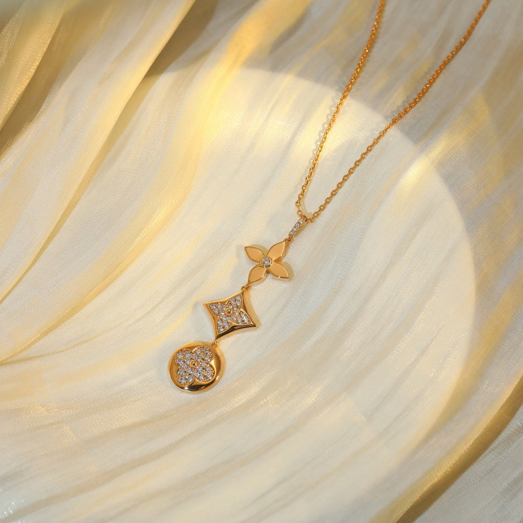 {
  "Elowen jewels ": "Elowen jewels スター＆サン ダイヤモンド ピンクゴールドネックレス"
}