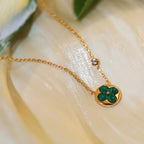 {
  "Elowen jewels": "エロウェン・ジュエルズ",
  "SUN PEDANT PINK GOLD 1 DIAMOND NECKLACE": "サン・ペンダント ピンクゴールド 1ダイヤモンド ネックレス"
}
