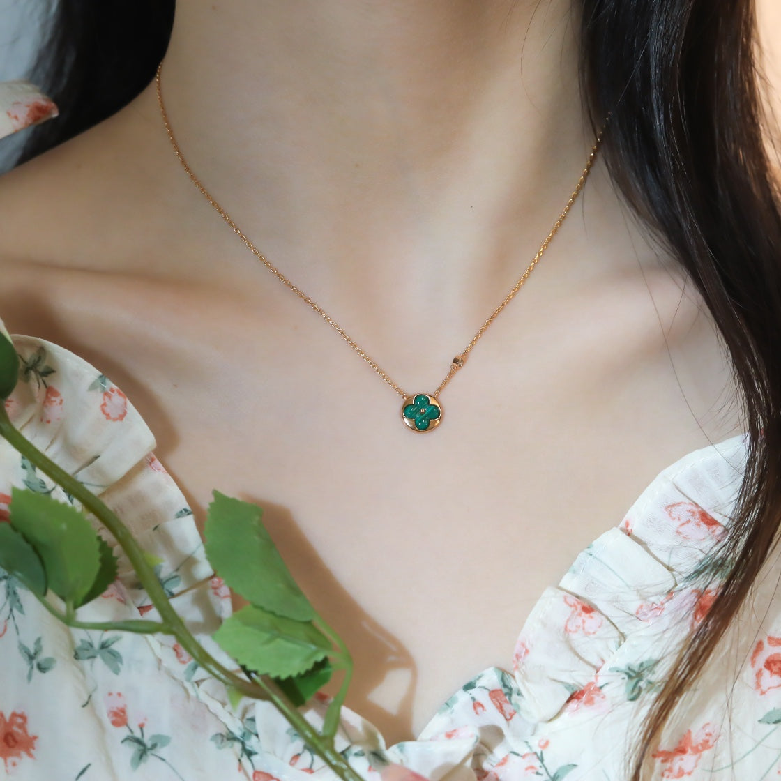 [Elowen jewels ]SUN PEDANT PINK GOLD 1 DIAMOND NECKLACE