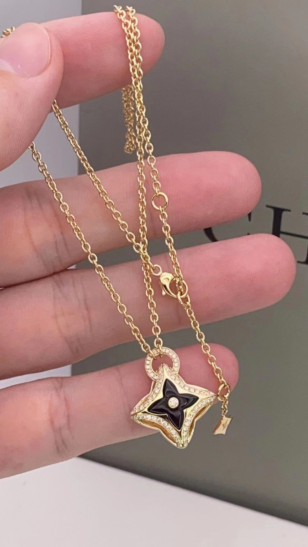 [Elowen jewels ]STAR PEDANT PINK GOLD DIAMOND NECKLACE