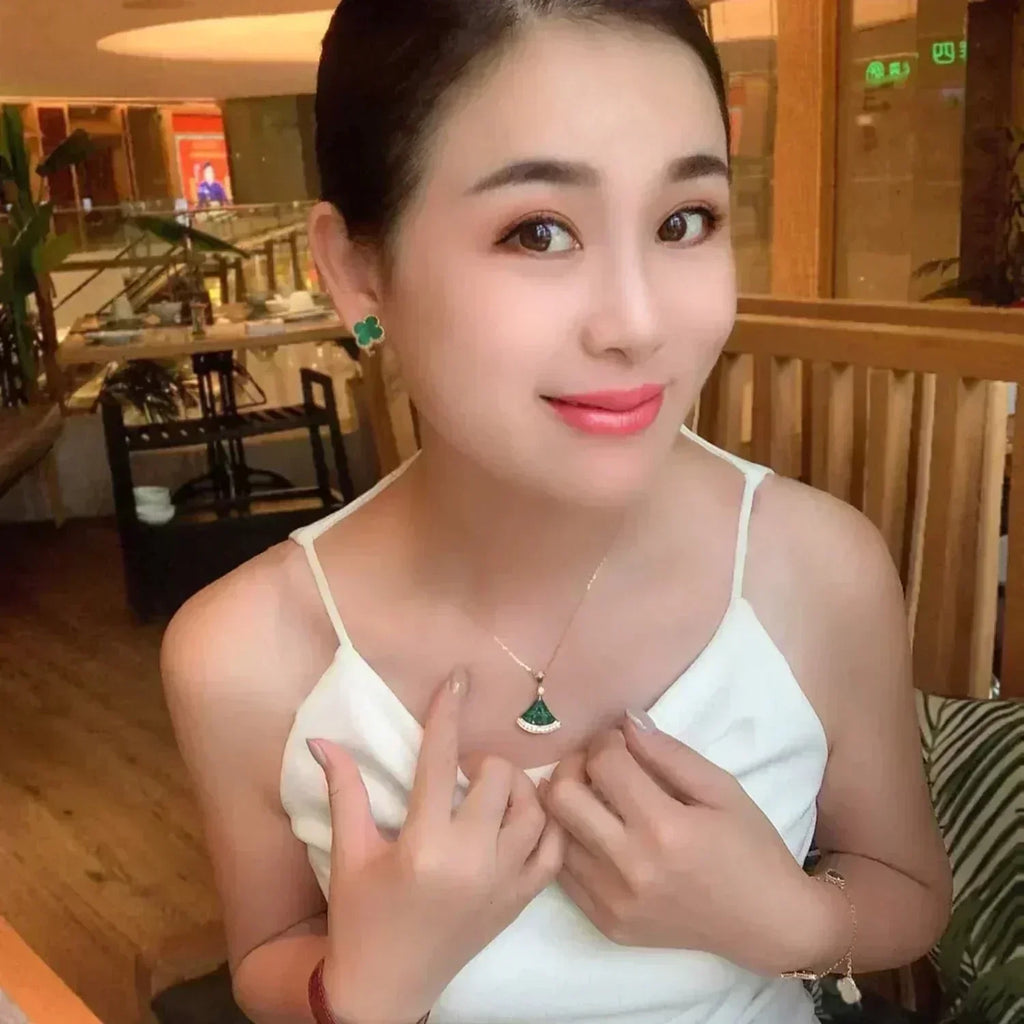[Elowen jewels ]CLOVER MEDIUM 1 MOTIV MALACHIT OHRRINGE