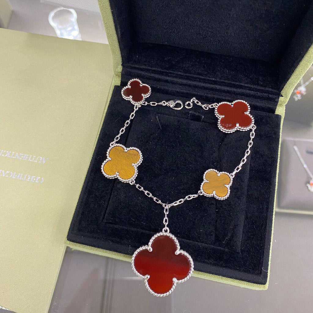 [Elowen jewels ]CLOVER 5 MOTIFS SIVLER CARNELIAN TIGER EYE BRACELET