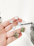[Elowen jewels ]CLOVER 3 MOTIFS CHALCEDONY DARK MOP SILVER EARRINGS