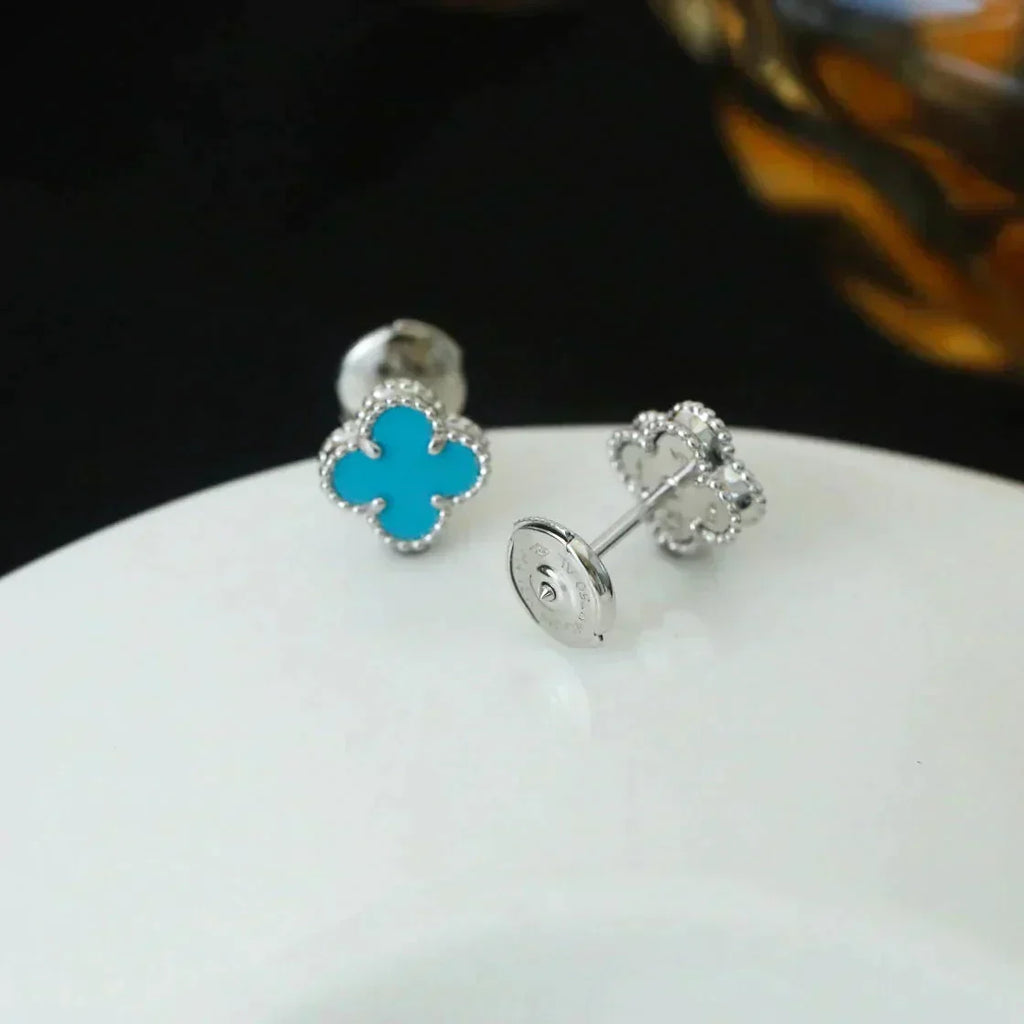 [Elowen jewels ]CLOVER MINI 9,5 MM ONYX OHRSTECKER SILBER